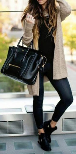Simple winter fashion ideas: winter outfits,  Louis Vuitton,  Street Outfit Ideas  