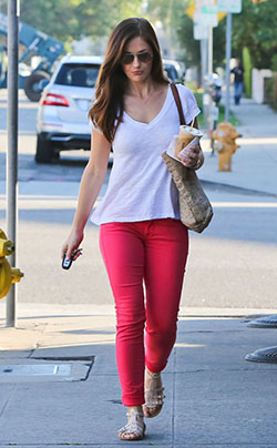 Pink Jeans Outfit For Summer: Pink Jeans  