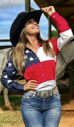 Country girl at rodeo: 