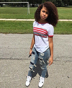 Adding a bit of stripes and denim to her school day outfit!: Air Jordan,  Swag Outfit Teens  