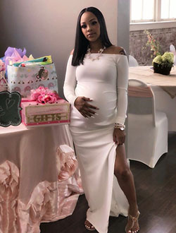 Instagram pregnant women goals: Maternity clothing,  Baby Shower Outfit,  Baby shower  
