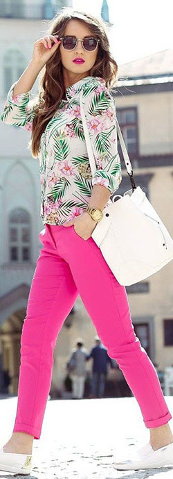 Best pink jeans outfit for girls: Pink Jeans,  Pink Trousers  