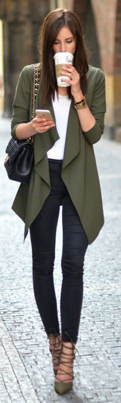 Women casual blazer outfit: Casual Winter Outfit,  Smart casual,  Business casual,  Casual Friday  
