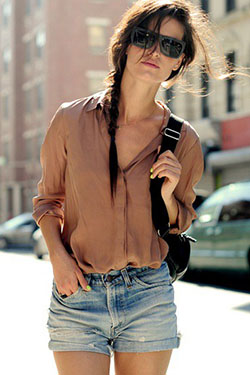 Alexander wang hair: Long hair,  Brown hair,  Layered hair,  Alexander Wang,  Shorts Outfit  