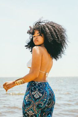 Beach hair black girl: Afro-Textured Hair,  Hairstyle Ideas,  Hair highlighting,  Hot Black Girls  