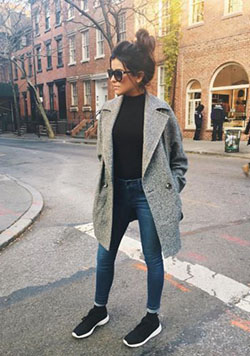 Cute Winter Outfit Ideas That Will Brighten Up Your Day: Street Style,  Casual Winter Outfit  