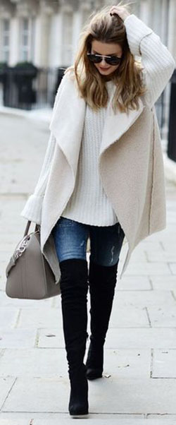 Winter london look: Casual Winter Outfit,  winter outfits,  Over-The-Knee Boot  
