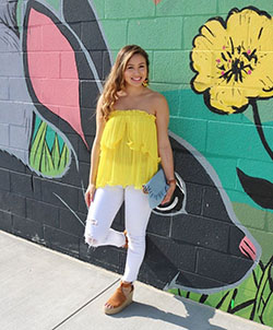 Yellow Outfit Ideas For Summer 2019: Yellow Outfits Girls,  yellow top  
