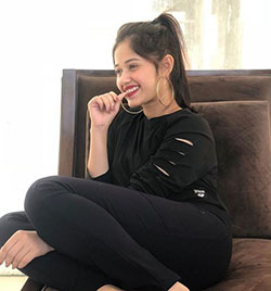 Instagram jannat zubair: 