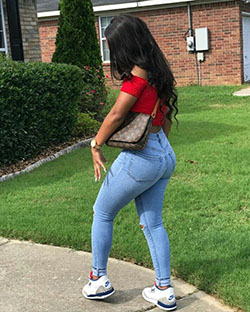 Best Instagram Baddie Outfits For School: 