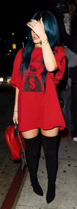 Kylie jenner t shirt dress thigh high boots: Kylie Jenner,  High-Heeled Shoe,  Over-The-Knee Boot,  Boot Outfits,  Knee highs,  Chap boot  