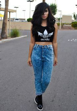 Girl swag adidas: Crop top,  Sporty Outfits,  Adidas Superstar  