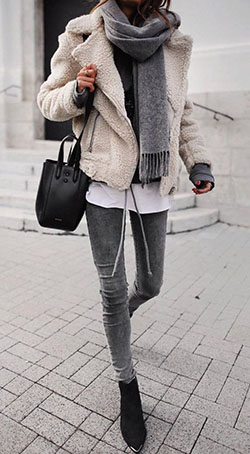 Winter Outfits For When You Just Want To Be Cozy: 