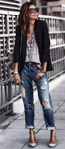 Outfit blazer nero: High Waisted Jeans,  Blazer,  Black Blazer  