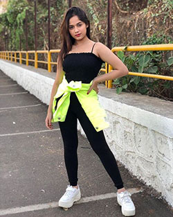 Instagram jannat zubair: Jannat zubair,  Zubair Rahmani,  Hot Bollywood Actress  