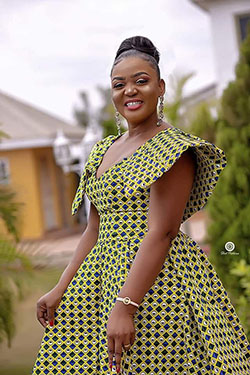 Polka dot,  Aso ebi: Fashion photography,  African Dresses,  Aso ebi,  Maxi dress  