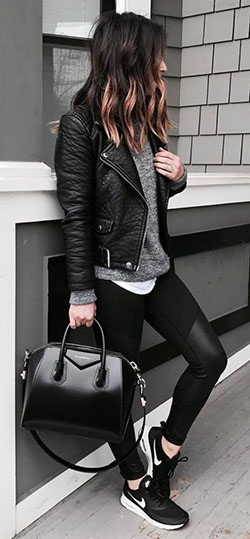 Leather jacket and leggings outfit: Leather jacket,  Yoga pants,  Legging Outfits  