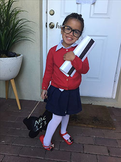 Best Outfit Ideas For kids Teacher: Halloween costume,  School Outfit,  Helpers Day Outfits,  Lesson plan  