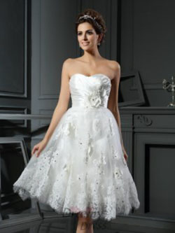 Robes de mariée courte pas cher - DreamyDress: 