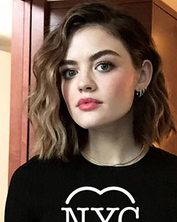 Short curly hair lucy hale: Bob cut,  Hairstyle Ideas,  Short hair,  Layered hair,  Lucy Hale,  Round Face Hairstyle,  Aria Montgomery  