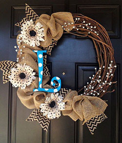 Wreath Ideas For Front Door: Spring Wreaths,  Wreath ideas,  Door Wreaths  