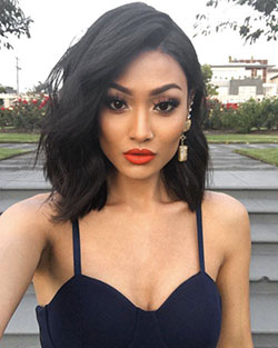 Short hair wedding guest hairstyles: Afro-Textured Hair,  Bob cut,  Short hair,  Layered hair,  Hair highlighting  