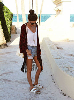 Adorable Ways To Wear Your Birkenstock: Birkenstocks Outfits,  Birkenstock Arizona,  Birkenstock  