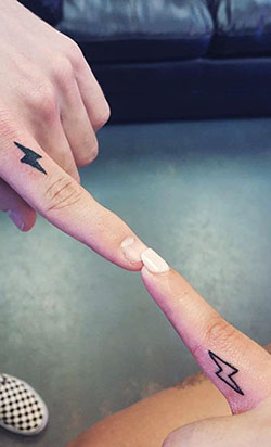 Best friend small matching tattoos: Tattoo artist  