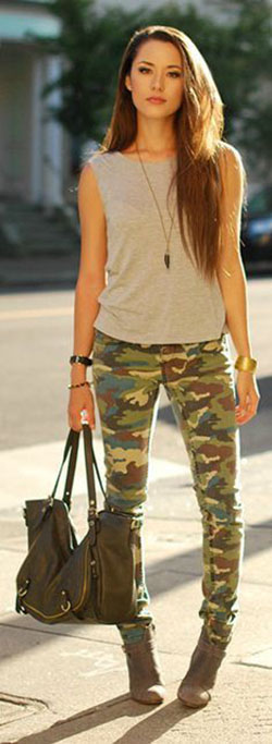 These are outstanding camouflage cute outfit, Slim-fit pants: Slim-Fit Pants,  Celana chino,  Military Outfit Ideas,  Military camouflage  