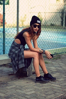 Urban Chick Swag Style Outfits: Grunge fashion,  Black Swag Outfits  
