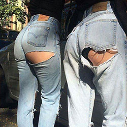 Under The Butt Ripped Jeans Ideas: Ripped Jeans,  Slim-Fit Pants,  Jeans Fashion  