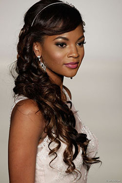 Long Length Hair Chubby Face Wedding Hairstyle: Lace wig,  Long hair,  Hairstyle Ideas,  Cabelo cacheado,  African Wedding Hairstyles  