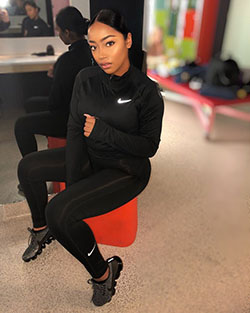 Casual Baddie Outfits With Black Leggings: Lapel pin,  Baddie Outfits  