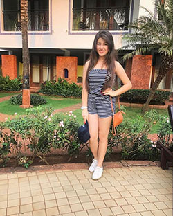 Aditi Bhatia Latest Profile Pics: Aditi Bhatia,  Divyanka Tripathi  