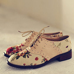 Rocker-style floral oxfords, FLAT HEEL SHOES: High-Heeled Shoe,  Ballet flat,  Oxford shoe,  Brogue shoe,  Saddle shoe  