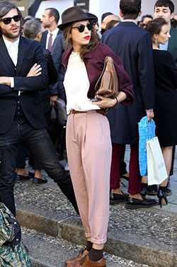 Styling Colour Tumbler Shoes With Pink Trousers: High-Heeled Shoe,  Slim-Fit Pants,  Oxford shoe,  Brogue shoe,  Pink Trousers  