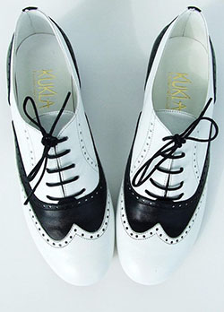 Shoe Trends outfits idea, Oxford shoe, Roshe Run: High-Heeled Shoe,  Ballet flat,  Sports shoes,  Oxford shoe,  Girl Shoe Trends  