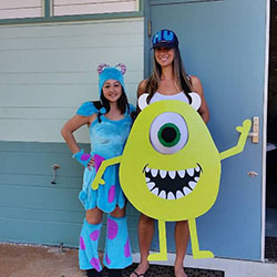 Mike wazowski pregnant costume, Mike Wazowski: Halloween costume,  Maternity clothing,  Halloween Costumes Pregnant  