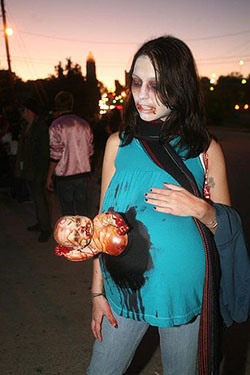 Halloween Costumes Pregnant And Toddler: Halloween Costumes Pregnant  