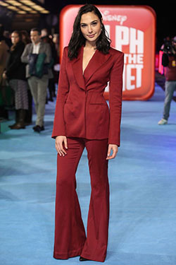 Style with Gal Gadot outfits, Paris Fashion Week: Red Carpet Dresses,  Wonder Woman,  Power Suit,  Gal Gadot  