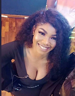 Don't forget to check these hot pictures of Tacha: Simply Tacha Instagram  