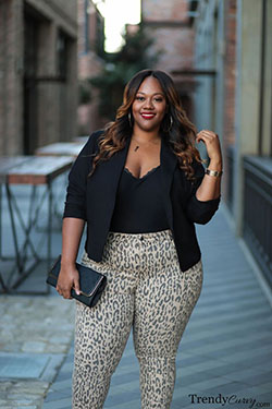 Plus Size Leggings With Top: Legging Outfits  