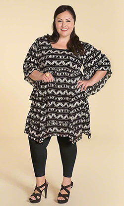 Curvy Plus Size Legging Outfits: Legging Outfits  
