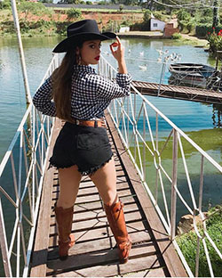 Cowgirl Outfit With Shorts & Hat: Cowgirl Outfits,  cowgirl shorts  