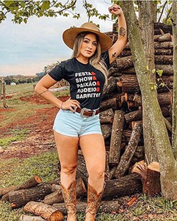 Women's Cowboy Boots And Shorts: Cowgirl Outfits,  Denim Shorts,  Blue Shorts,  Blue Jean Short  