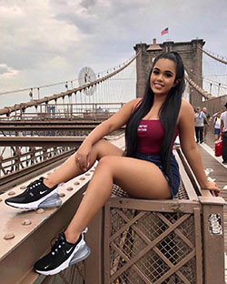African Teen Girl Hot Legs Pictures: Nike Shoes,  Hot Black Girls  