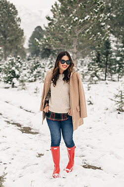 Cute Snowing Outfit/Snow Outfit Ideas: Wellington boot,  Snow boot,  Snow Outfits  