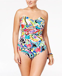 Fabulous style for latest fashion model, Bikini M: swimwear  