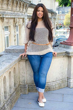 Cute plus size spring outfits: Plus size outfit,  Bermuda shorts  