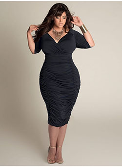 Black dress for curvy girl: party outfits,  Cocktail Dresses,  Plus size outfit,  Clothing Ideas,  black dress  
